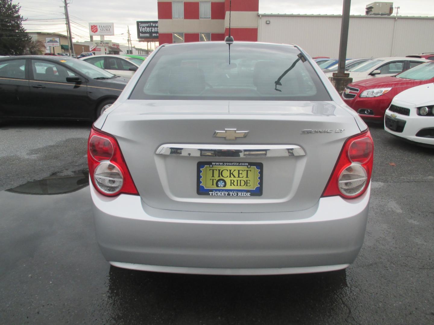 2016 SILVER Chevrolet Sonic LT Auto Sedan (1G1JC5SG5G4) with an 1.8L L4 DOHC 24V engine, 6A transmission, located at 1254 Manheim Pike, Lancaster, PA, 17601, (717) 393-9133, 40.062870, -76.323273 - Photo#5